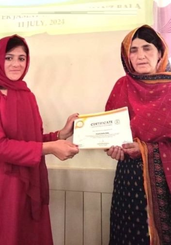 Certificate-Distribution-Ceremony-at-Bilhaz3-img